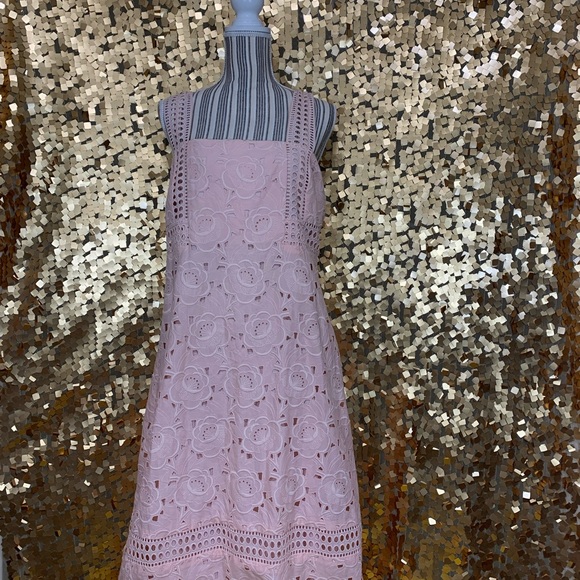 Lace gorgeous perfect dress. - Picture 6 of 10